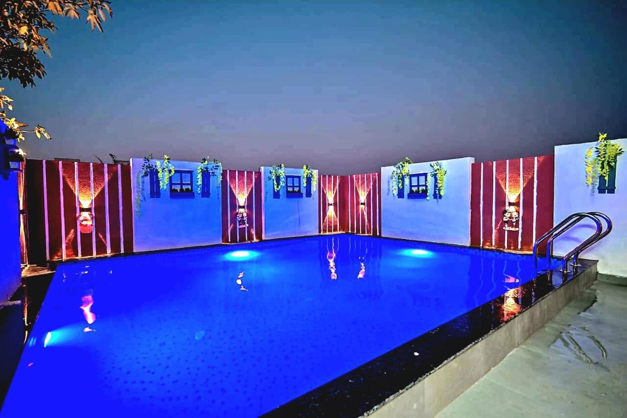 Ll Empyrean Stay Ll Airawat Villa Ll 2Bhk Ll Ac Ll Private Pool Ll Wifi Ll Лонавала Экстерьер фото